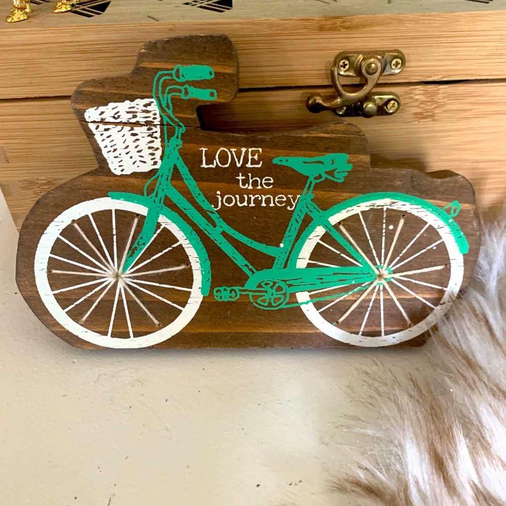 Love the journey wood bicycle decor